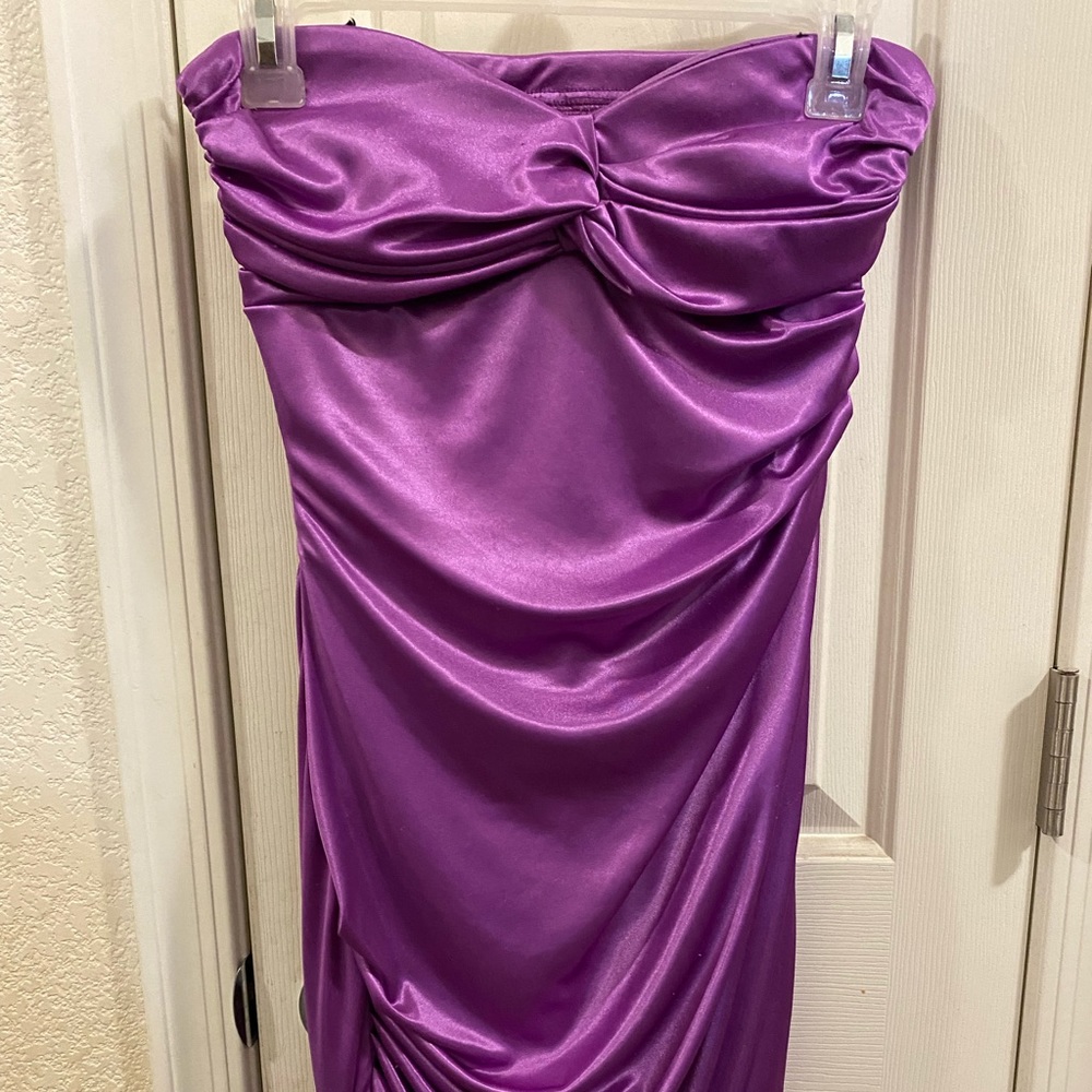 Windsor size small purple bodycon dress